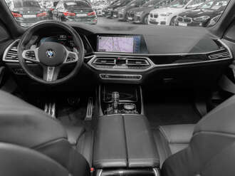 BMW X7 M50d (Bild 2/2)