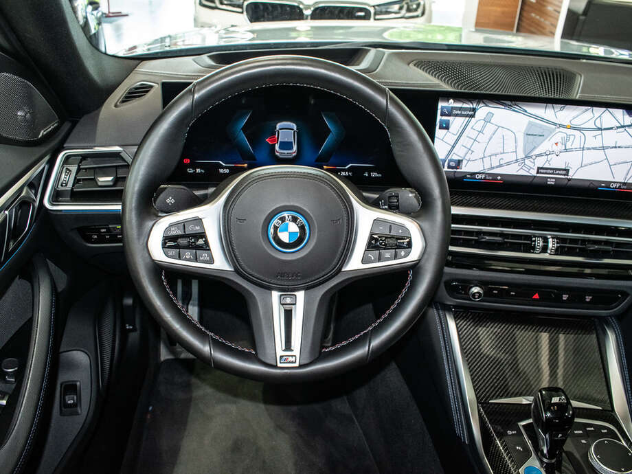 BMW i4 (Bild 2/22)