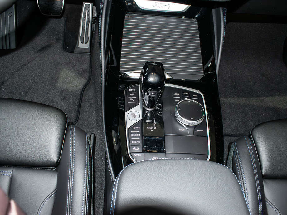 BMW X4 (Bild 16/18)