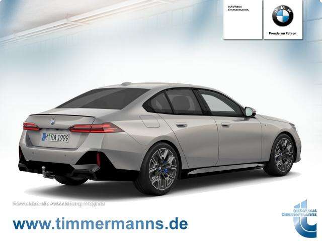 BMW 520d (Bild 12/16)