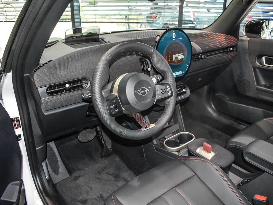 MINI Cooper S (Bild 15/17)