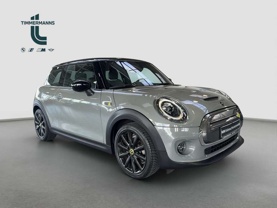 MINI Cooper SE (Bild 17/19)