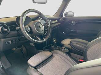 MINI Cooper SE (Bild 2/19)