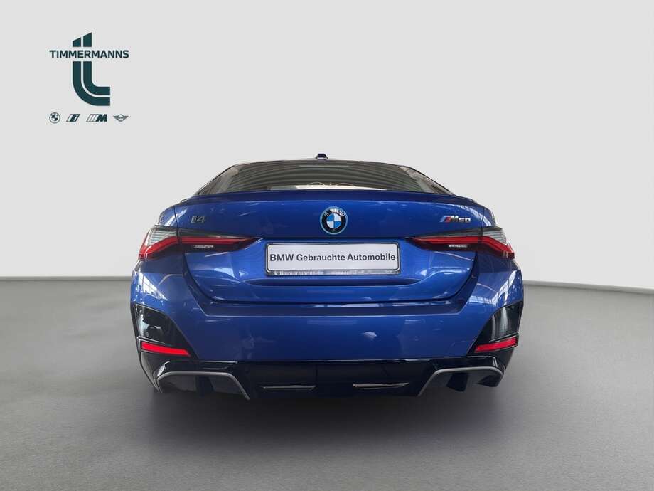 BMW i4 (Bild 13/18)