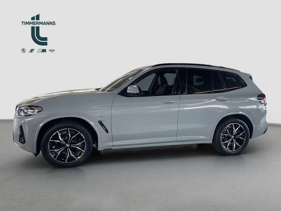 BMW X3 (Bild 8/17)