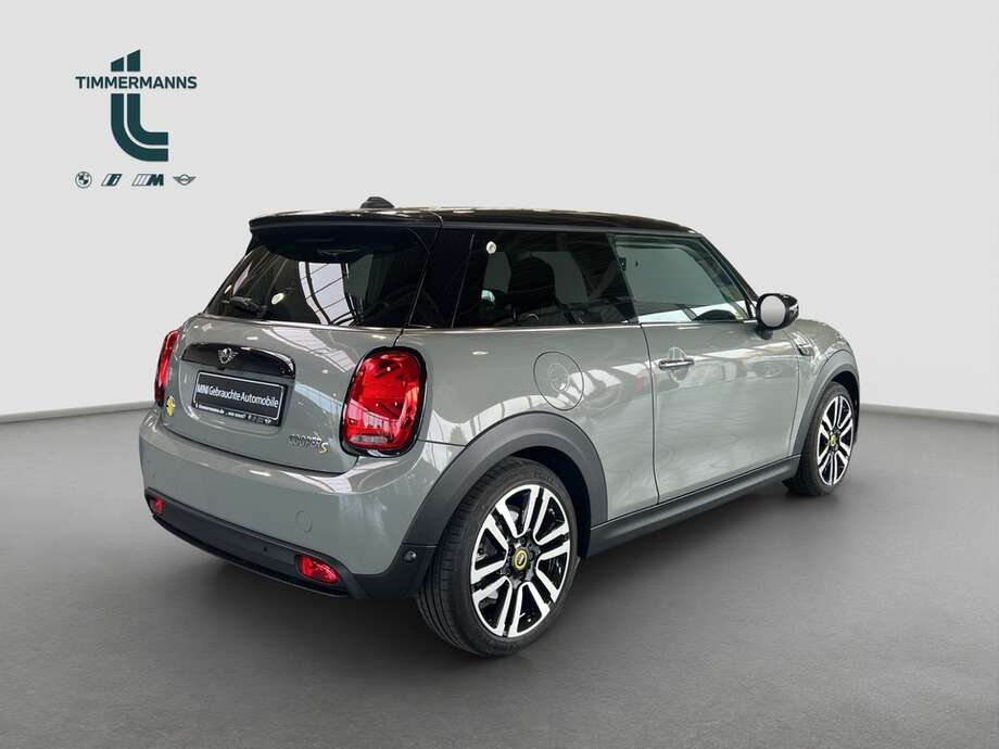 MINI Cooper SE (Bild 18/23)