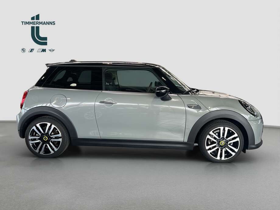 MINI Cooper SE (Bild 19/23)