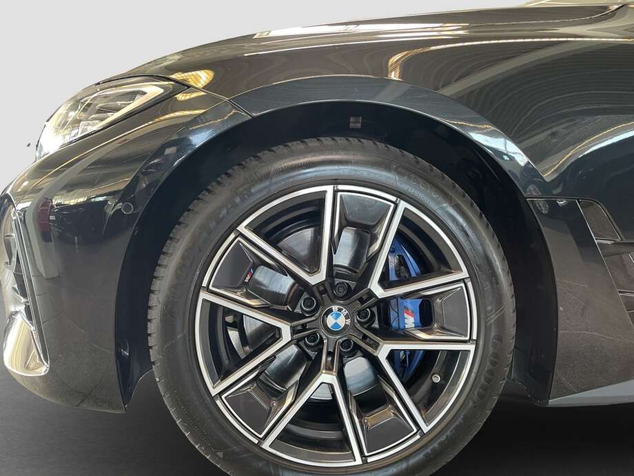 BMW M440 (Bild 15/15)