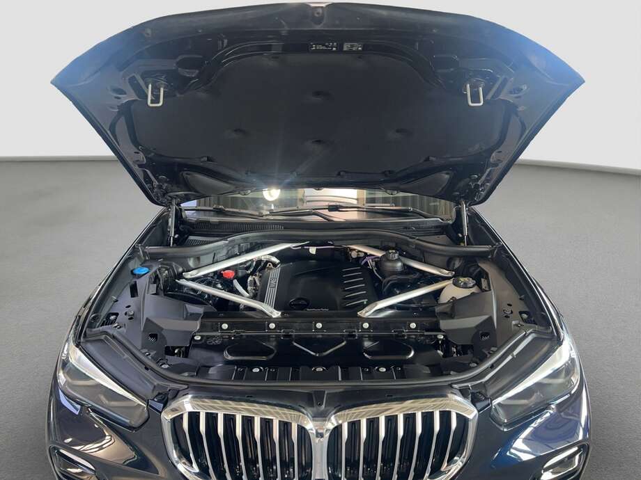 BMW X5 (Bild 14/21)