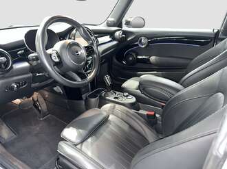 MINI Cooper SE (Bild 2/19)