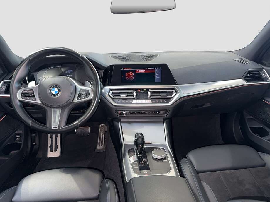 BMW 330d (Bild 5/20)