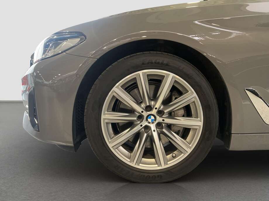 BMW 530d xDrive (Bild 24/24)