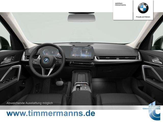 BMW iX1 xDrive30 (Bild 4/5)