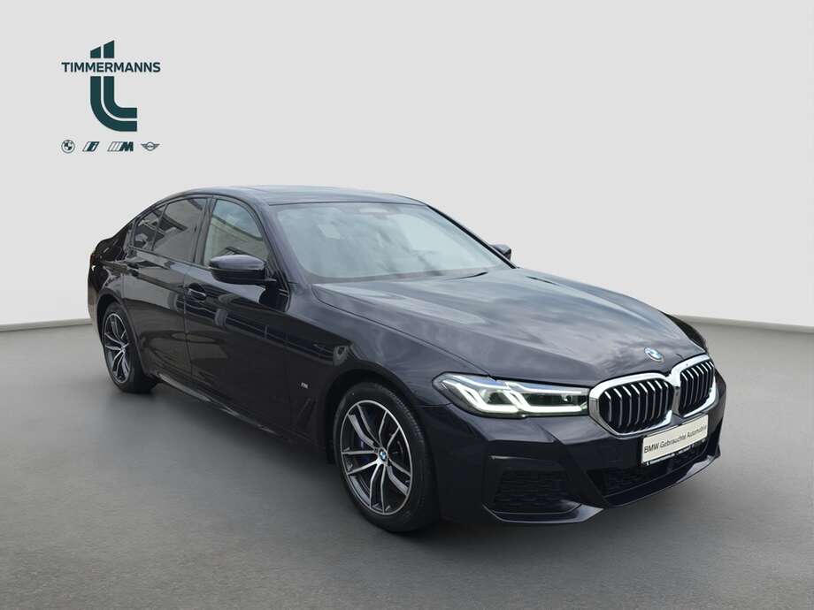 BMW 545e xDrive (Bild 18/20)