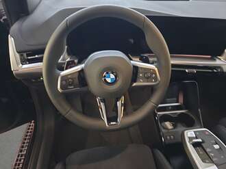 BMW 218 Active Tourer (Bild 3/19)