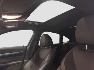 BMW i4 (Bild 2/2)