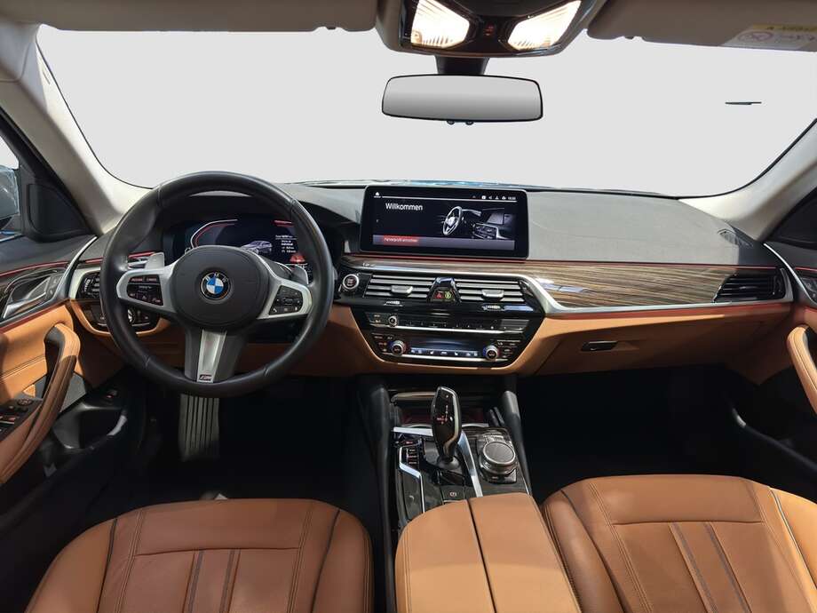 BMW 540i xDrive (Bild 5/21)