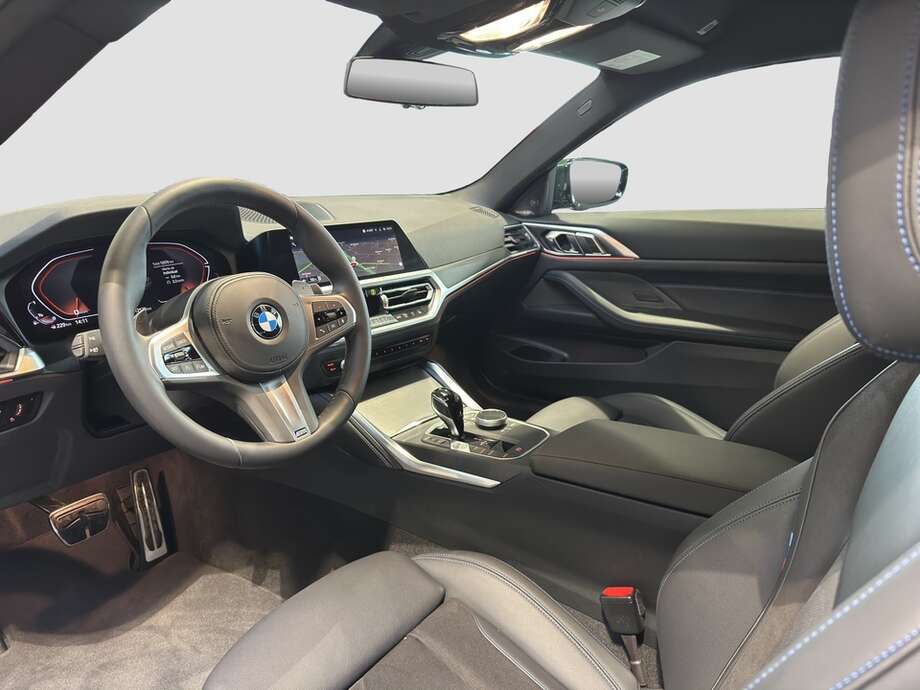 BMW M440 (Bild 2/2)