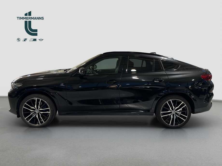 BMW X6 (Bild 12/23)