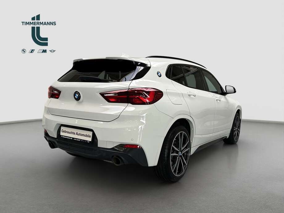 BMW X2 (Bild 14/18)