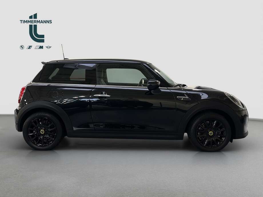 MINI Cooper SE (Bild 15/18)