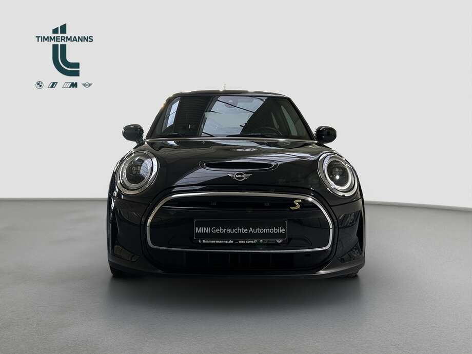 MINI Cooper SE (Bild 17/18)