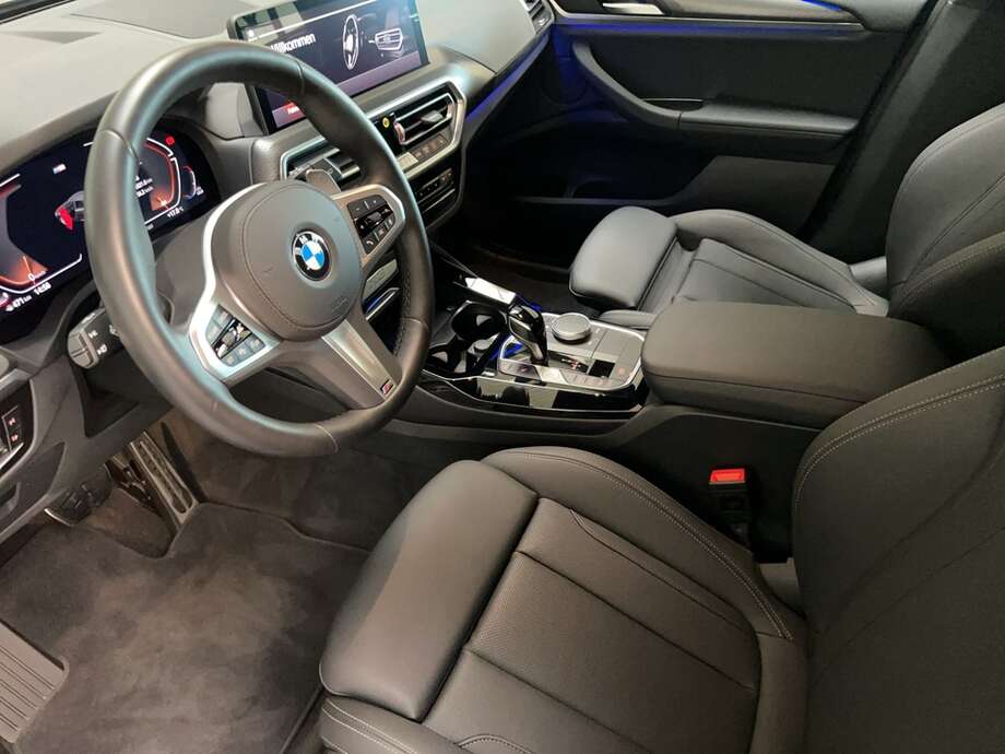 BMW X3 (Bild 10/18)