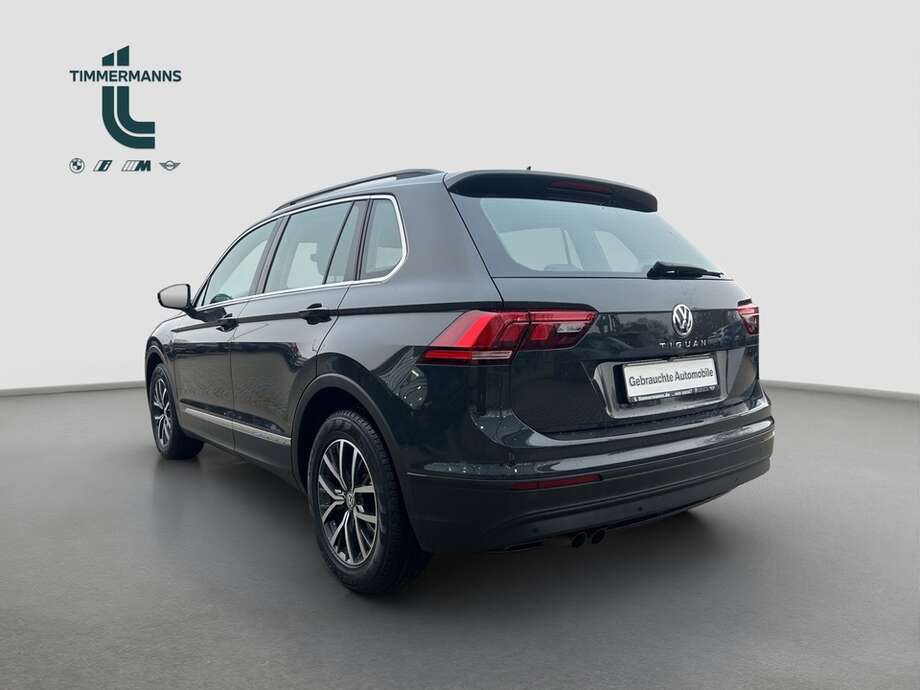 Volkswagen Tiguan (Bild 8/15)