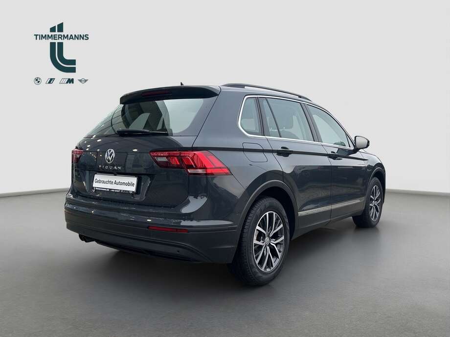 Volkswagen Tiguan (Bild 11/15)