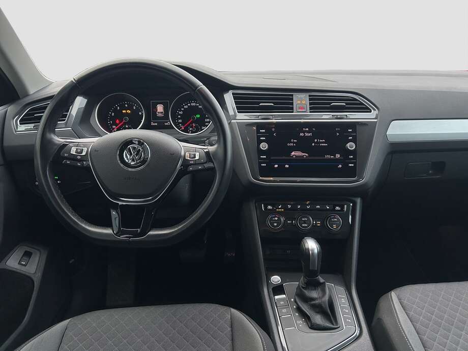 Volkswagen Tiguan (Bild 4/15)