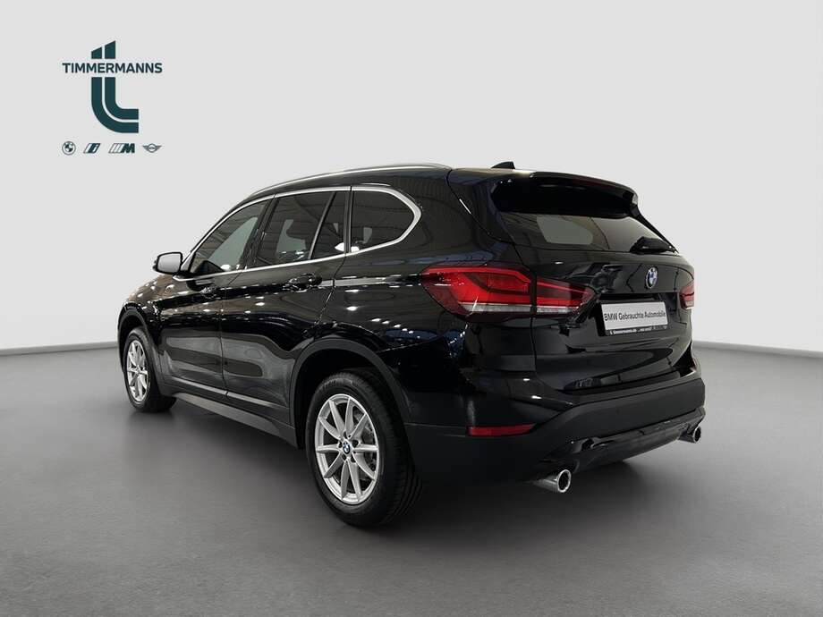 BMW X1 (Bild 12/18)