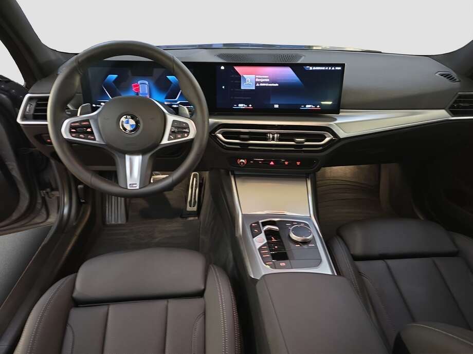 BMW 320d (Bild 5/19)