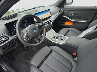 BMW 330d (Bild 2/20)