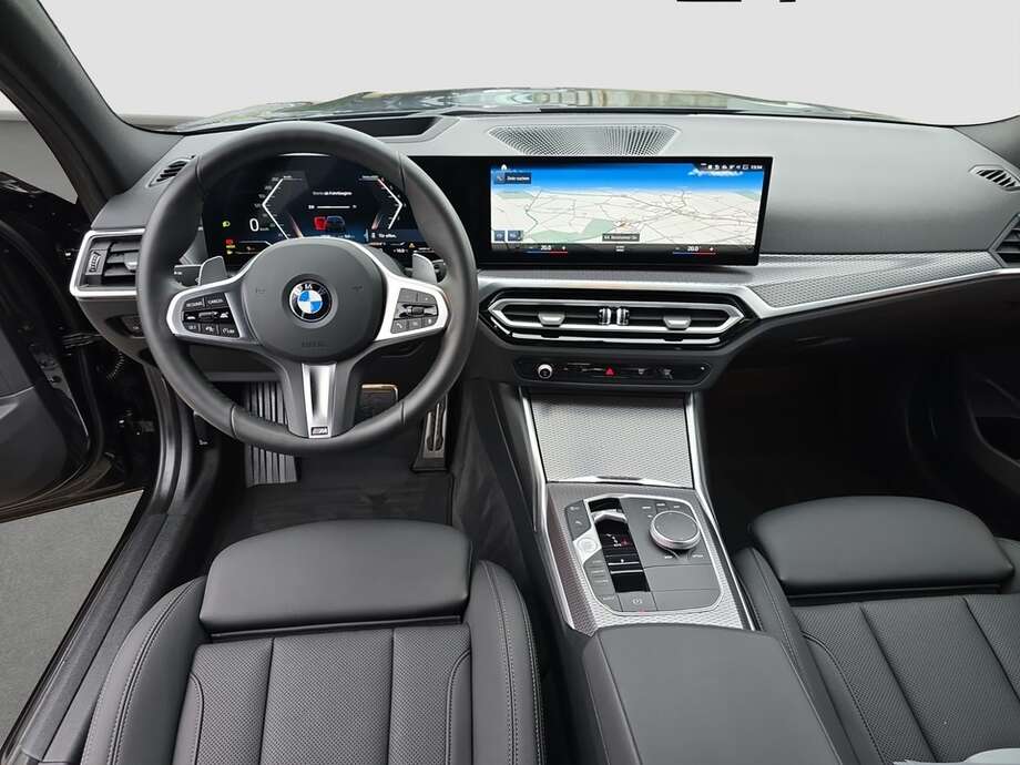 BMW 330d (Bild 5/20)