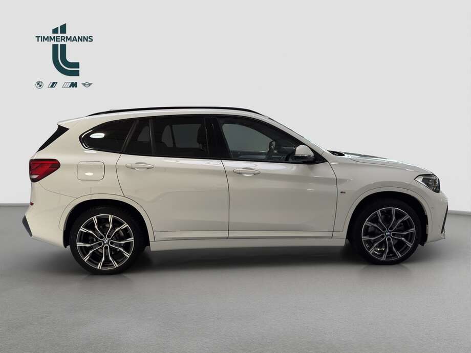 BMW X1 (Bild 14/17)