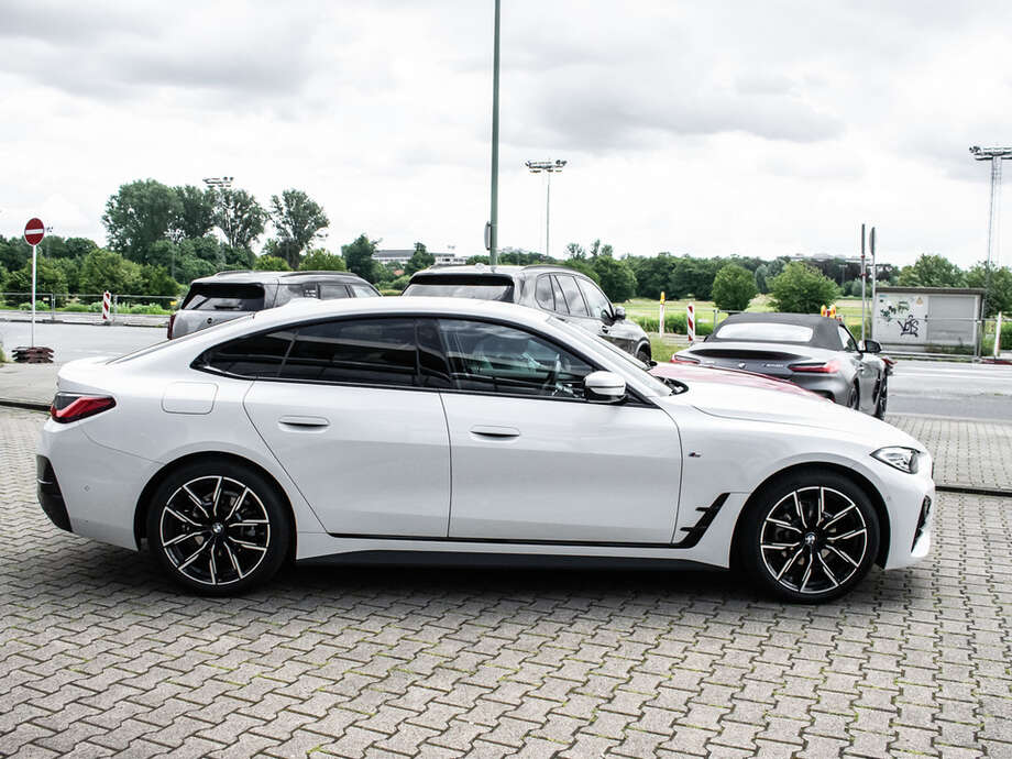 BMW 420 Gran Coupé D (Bild 14/19)