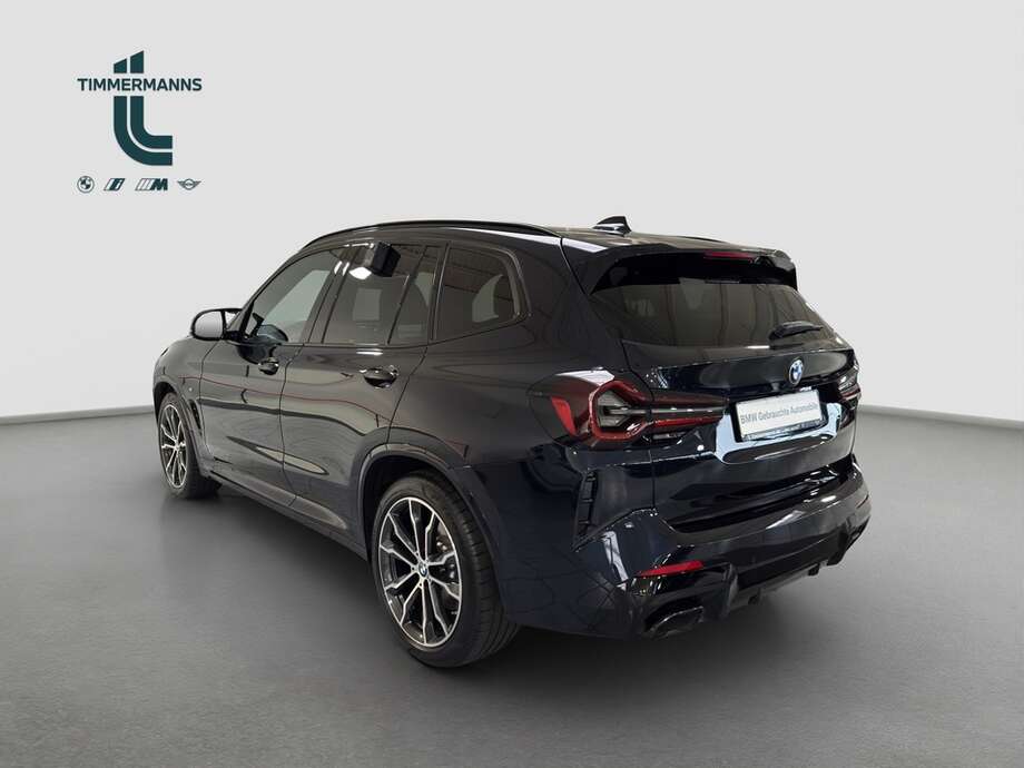 BMW X3 (Bild 12/18)