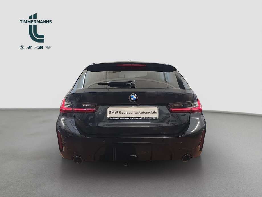 BMW 330d (Bild 12/19)