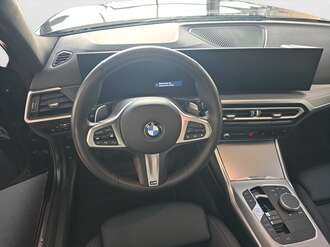 BMW 320d (Bild 2/20)