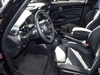 MINI Cooper (Bild 2/14)