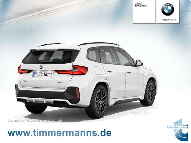 BMW iX1 xDrive30 (Bild 2/2)