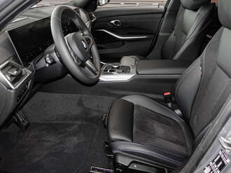 BMW 330i (Bild 2/2)