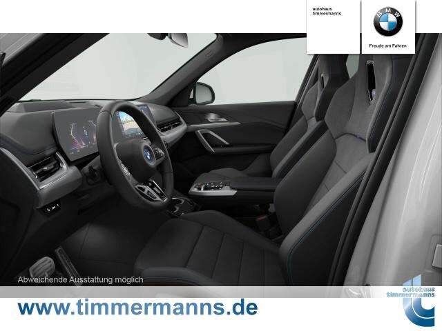 BMW iX1 eDrive20 (Bild 3/5)