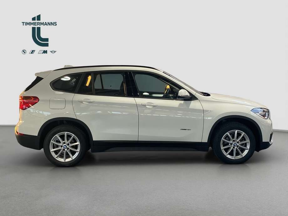 BMW X1 (Bild 21/24)