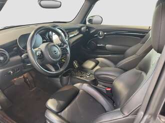 MINI Cooper SE (Bild 2/2)