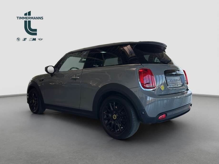 MINI Cooper SE (Bild 15/21)