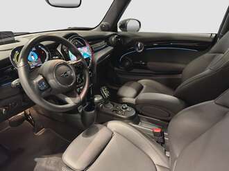 MINI Cooper SE (Bild 2/20)