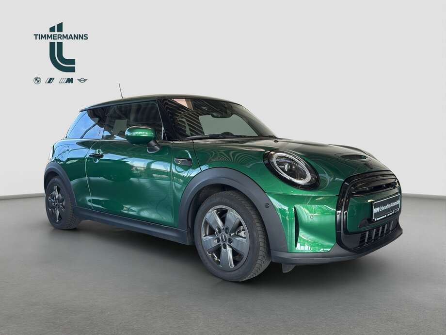 MINI Cooper SE (Bild 18/20)