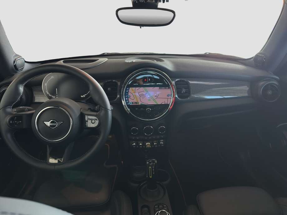 MINI Cooper SE (Bild 5/20)