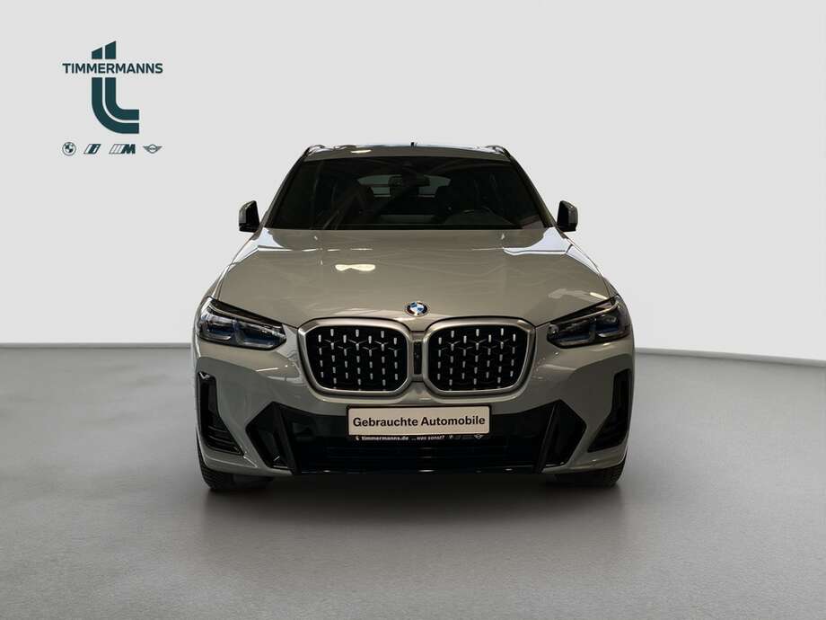 BMW X4 (Bild 23/24)